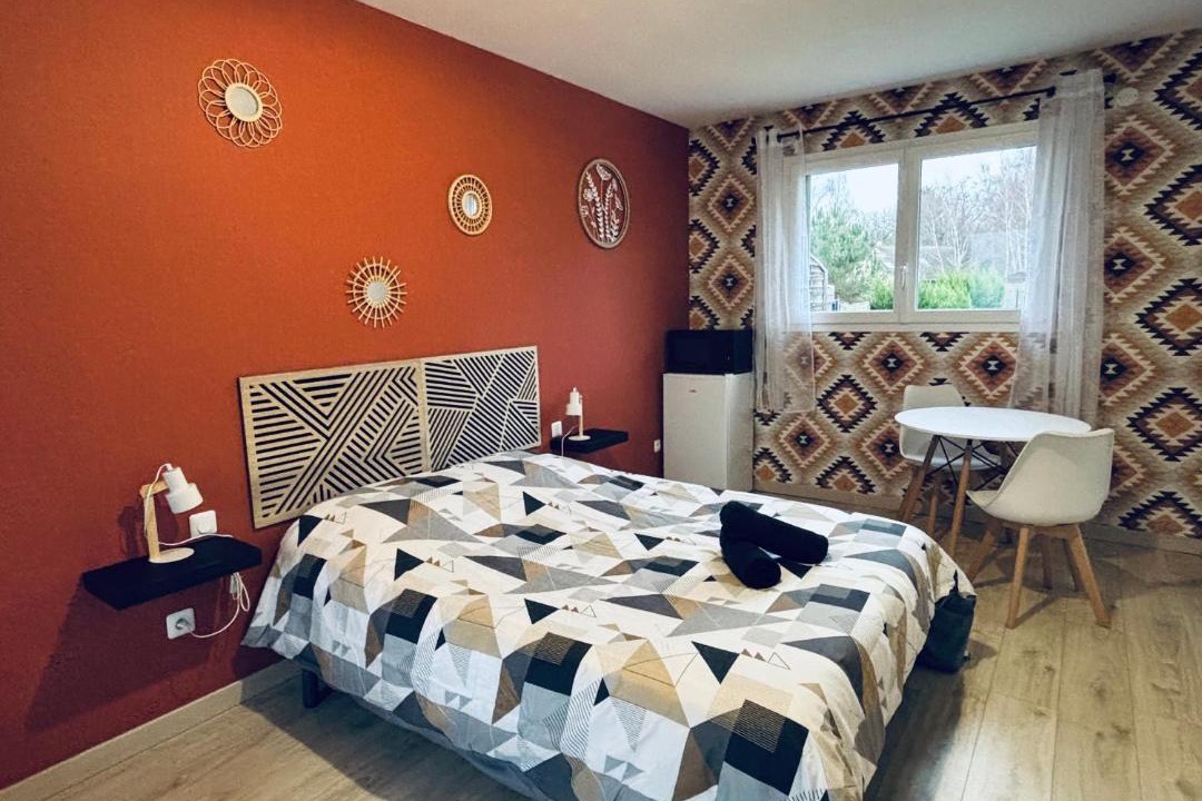 Photo of Bedroom in Cerans-Foulletourte