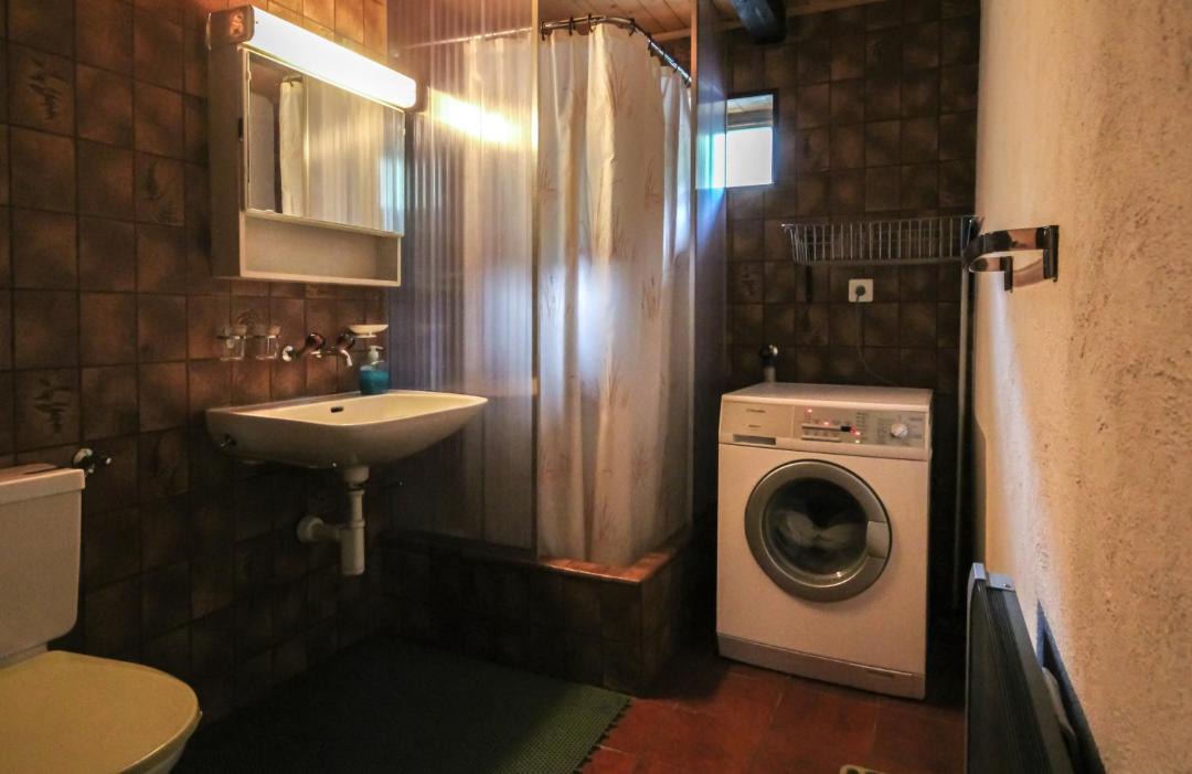 Photo of Bathroom in Wassen
