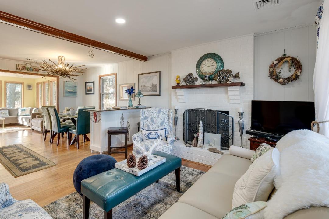 Photo of Others in Hague