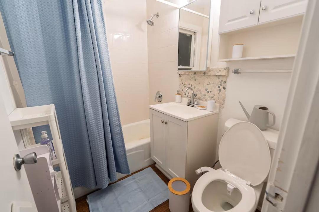 Photo of Bathroom in Skokie
