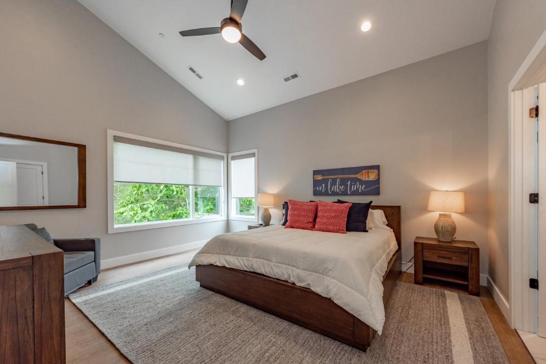 Photo of Bedroom in McHenry