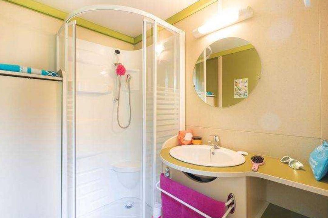 Photo of Bathroom in Vendoire