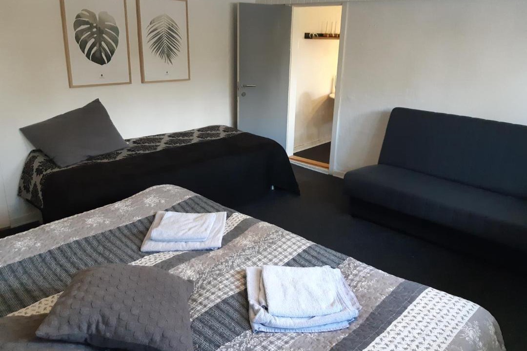 Photo of Others in Sonder Omme