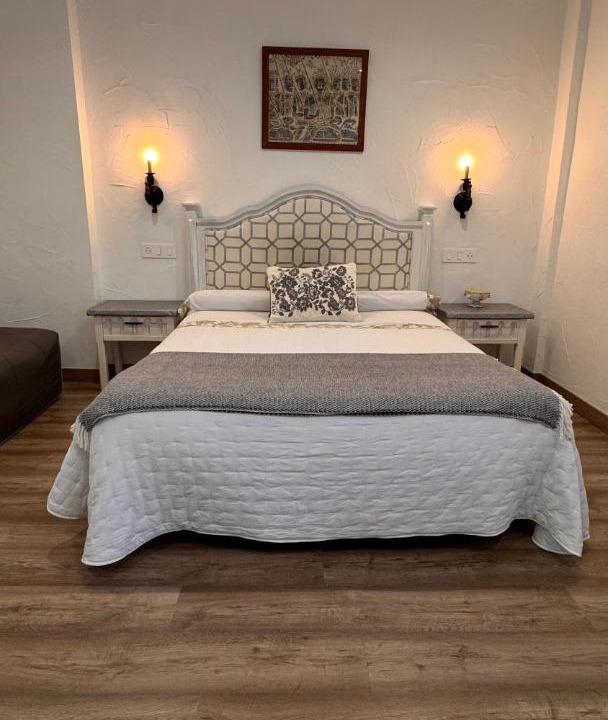 Photo of Bedroom in Alarcon