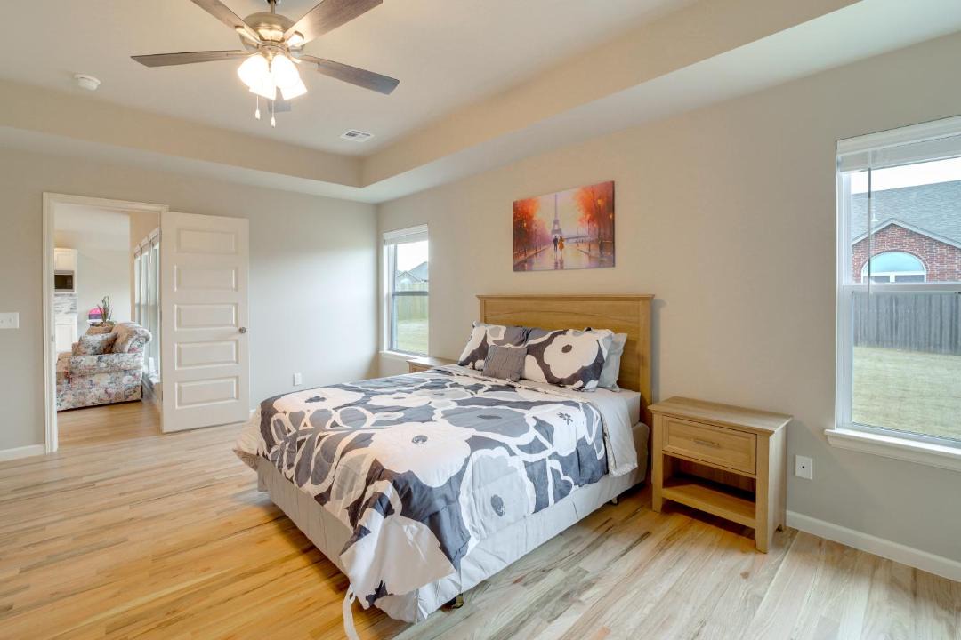 Photo of Bedroom in Glenpool