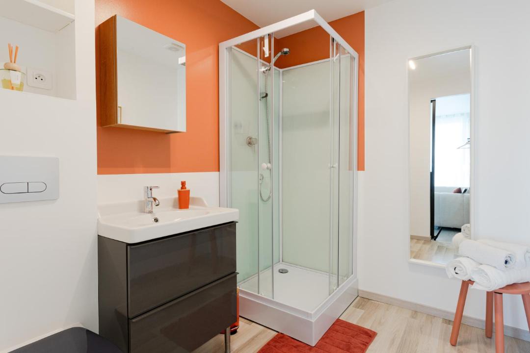 Photo of Bathroom in Saint-Laurent-sur-Mer