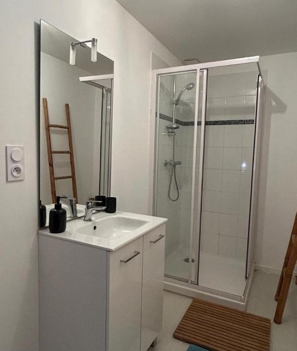 Photo of Others in Nuille-sur-Vicoin