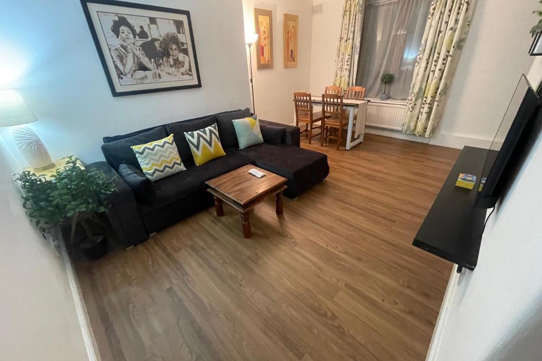 Photo of Others in Upper Clapton