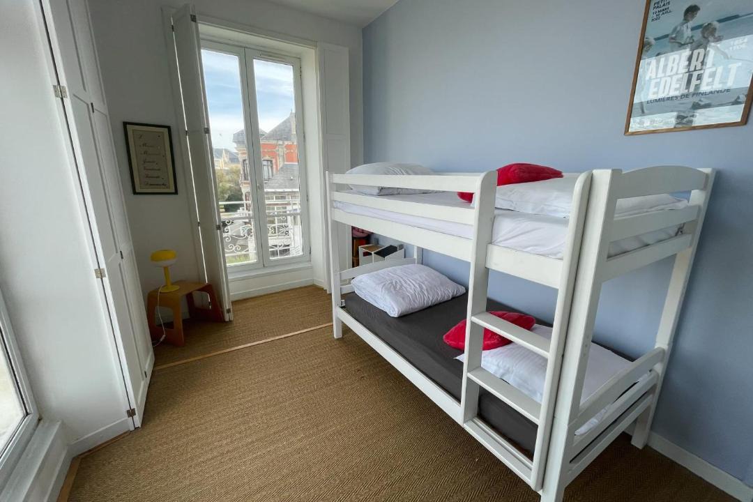 Photo of Others in Asnelles