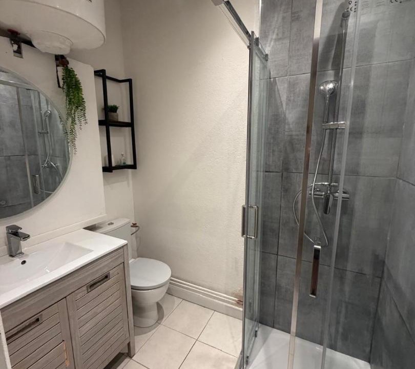 Photo of Bathroom in Bonnefoy-Roseraie-Gramont