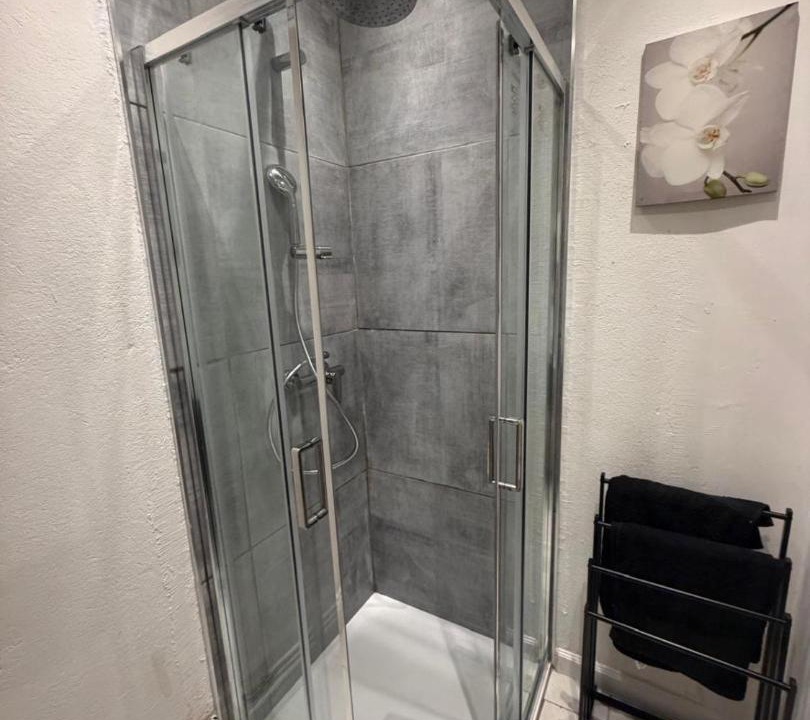 Photo of Bathroom in Bonnefoy-Roseraie-Gramont