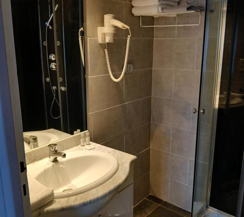 Photo of Bathroom in Aspres-sur-Buech