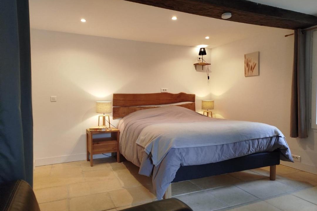 Photo of Bedroom in Saint-Estephe
