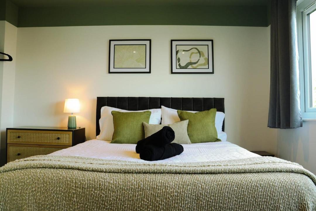 Photo of Others in Luton