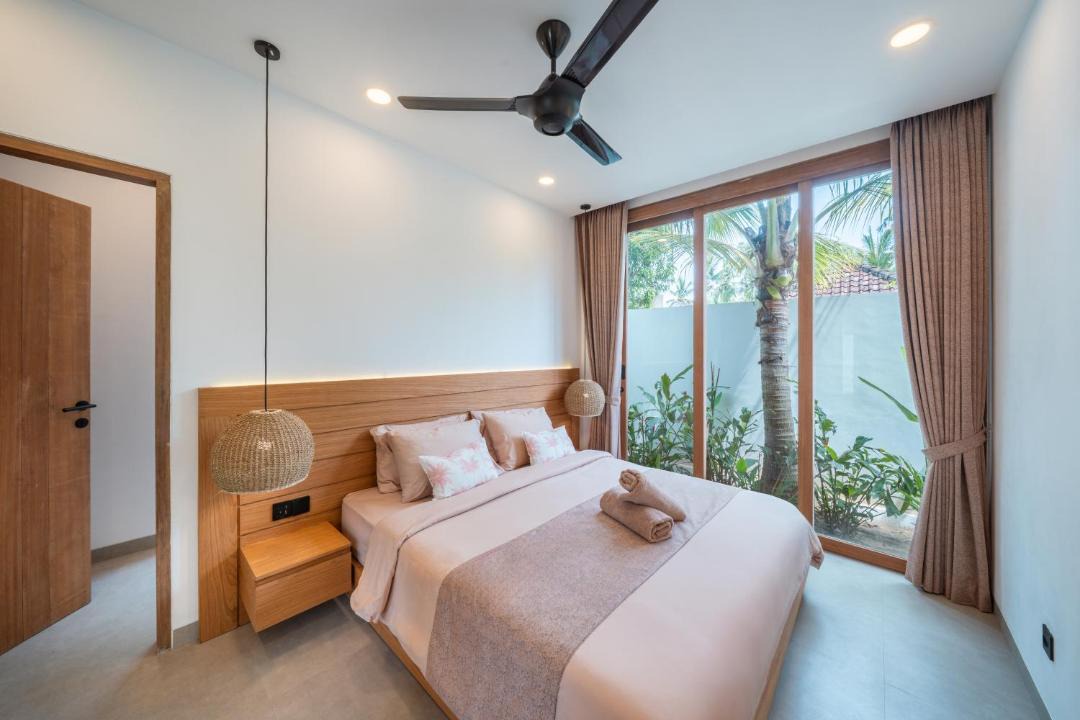 Photo of Others in Jungut Batu