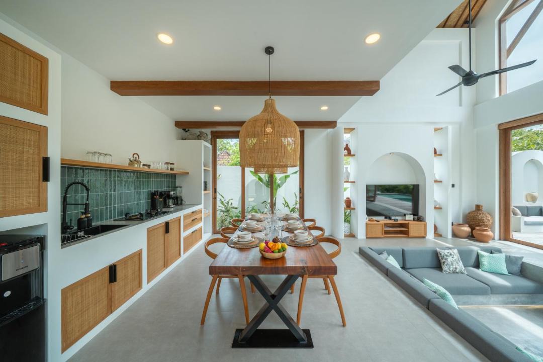 Photo of Others in Jungut Batu