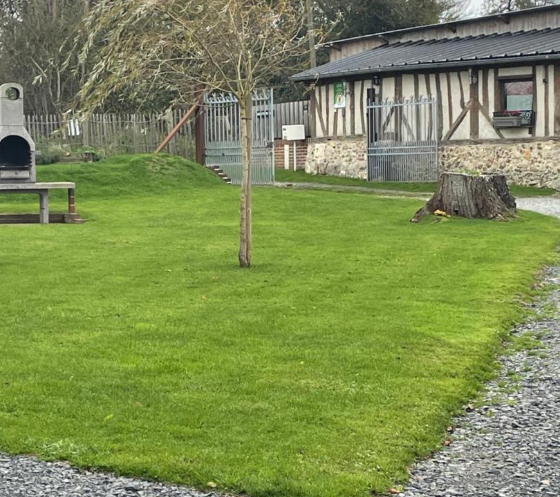 Photo of Others in Genneville