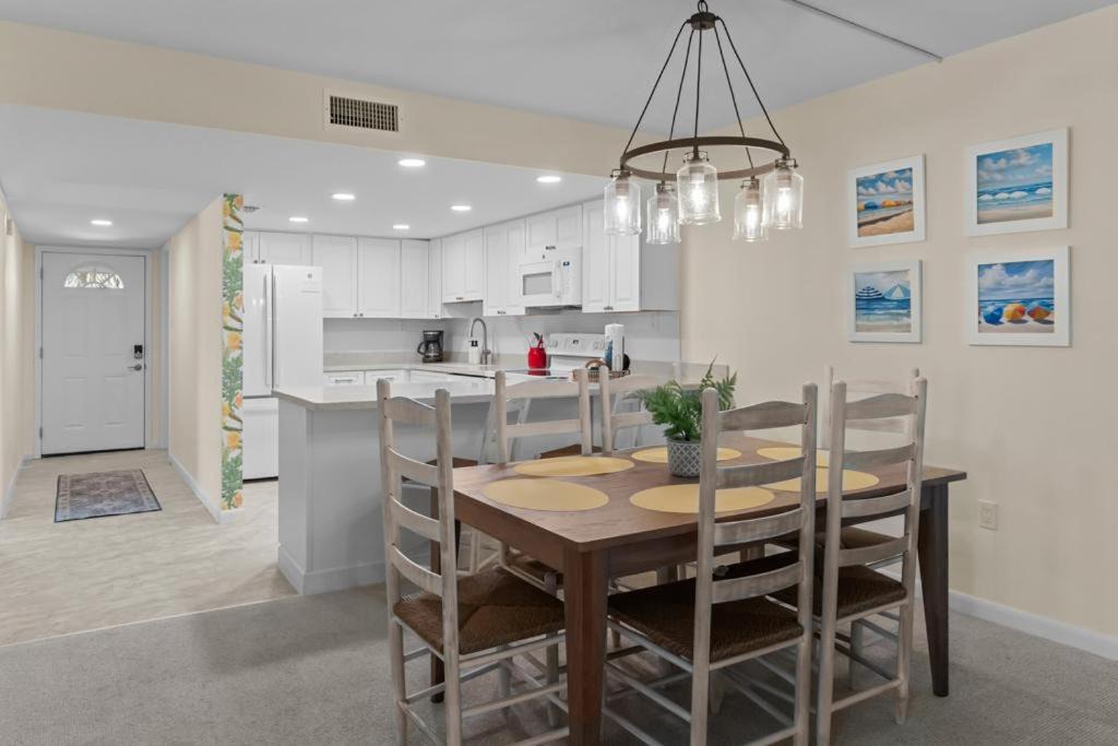 Photo of Kitchen in Sanibel