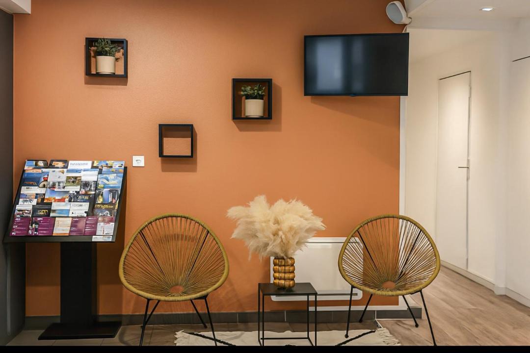 Photo of Livingroom in Miroir - Batignolles