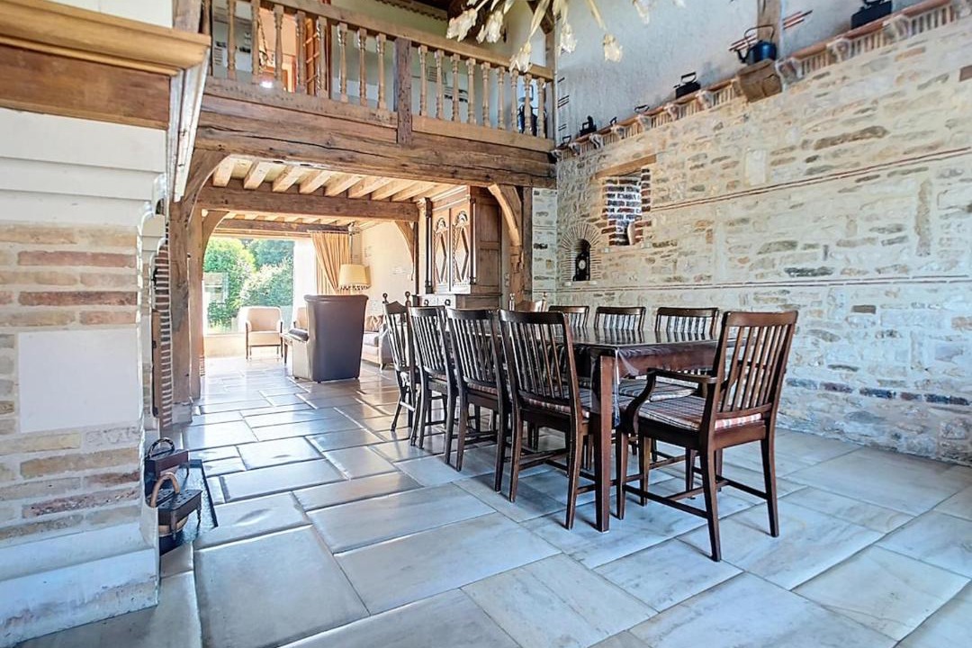 Photo of Others in Montreuil-sur-Barse