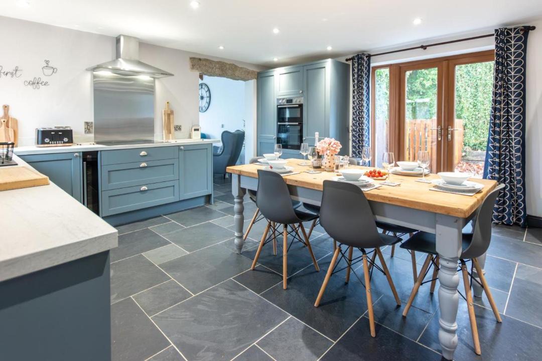 Photo of Others in Brazzacott