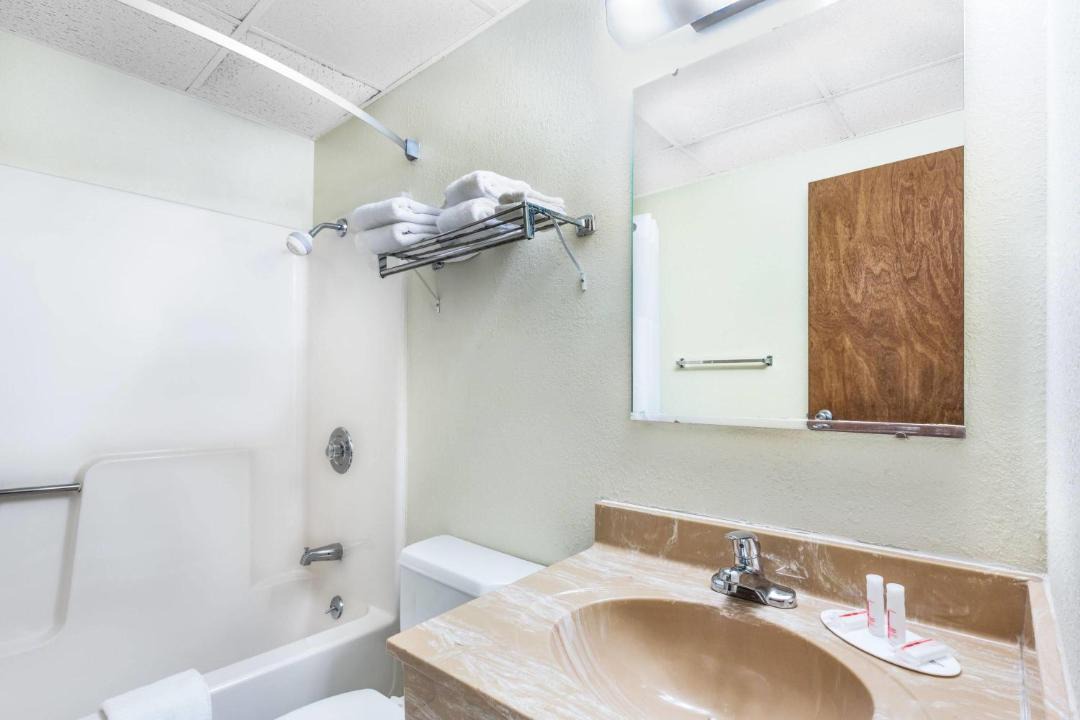 Photo of Bathroom in Warrensburg