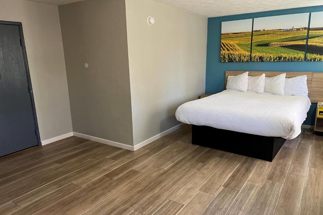 Photo of Bedroom in Warrensburg