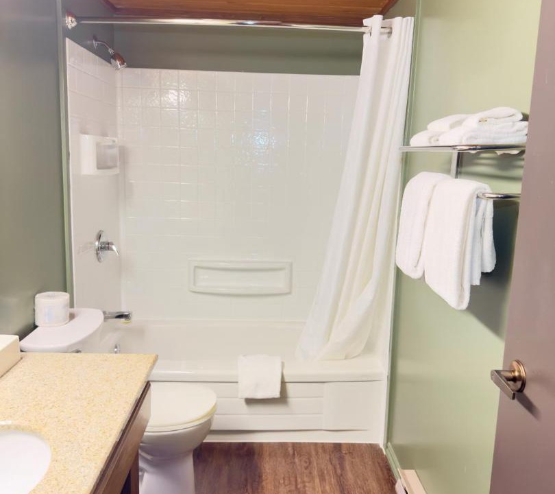 Photo of Bathroom in Dryden