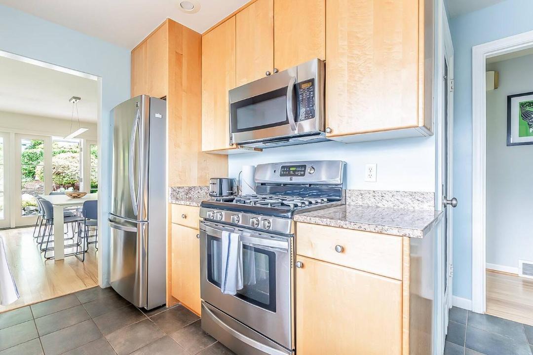 Photo of Kitchen in Seattle Metro Area