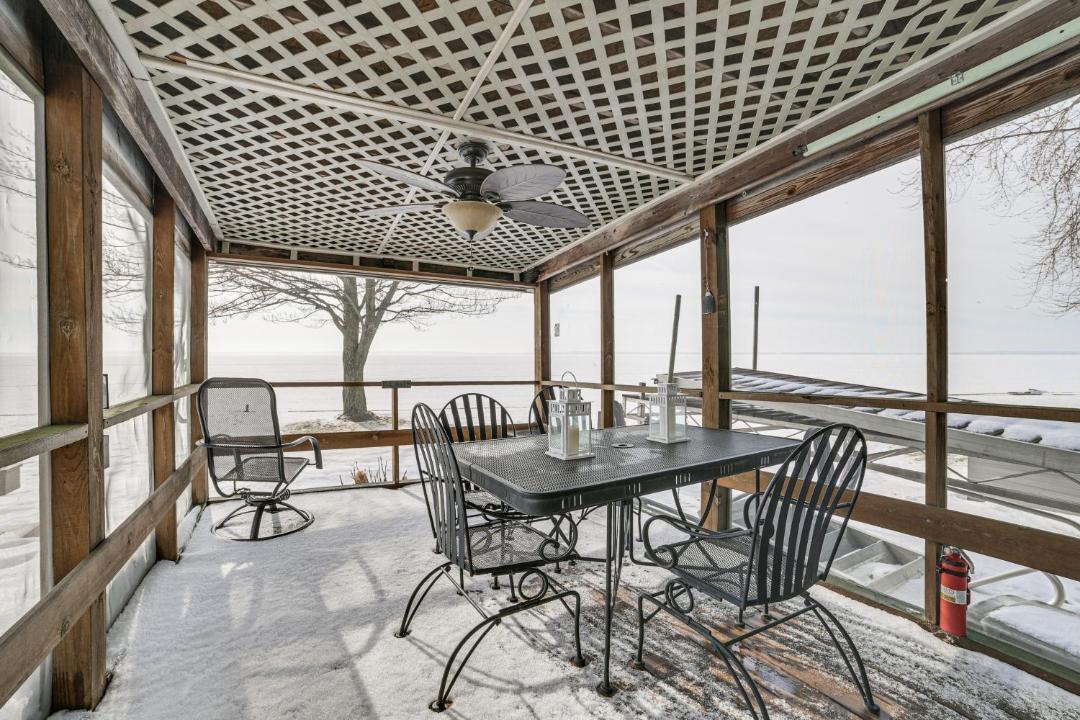 Photo of Patio Balcony in Houghton Lake