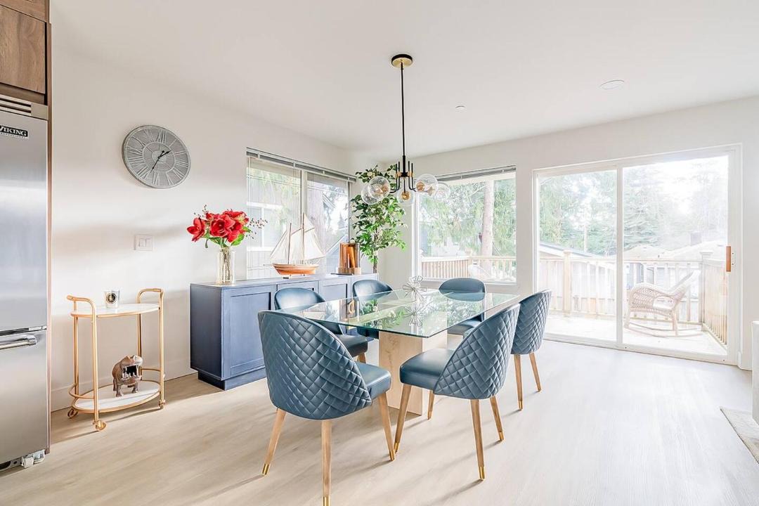 Photo of Kitchen in Haller Lake