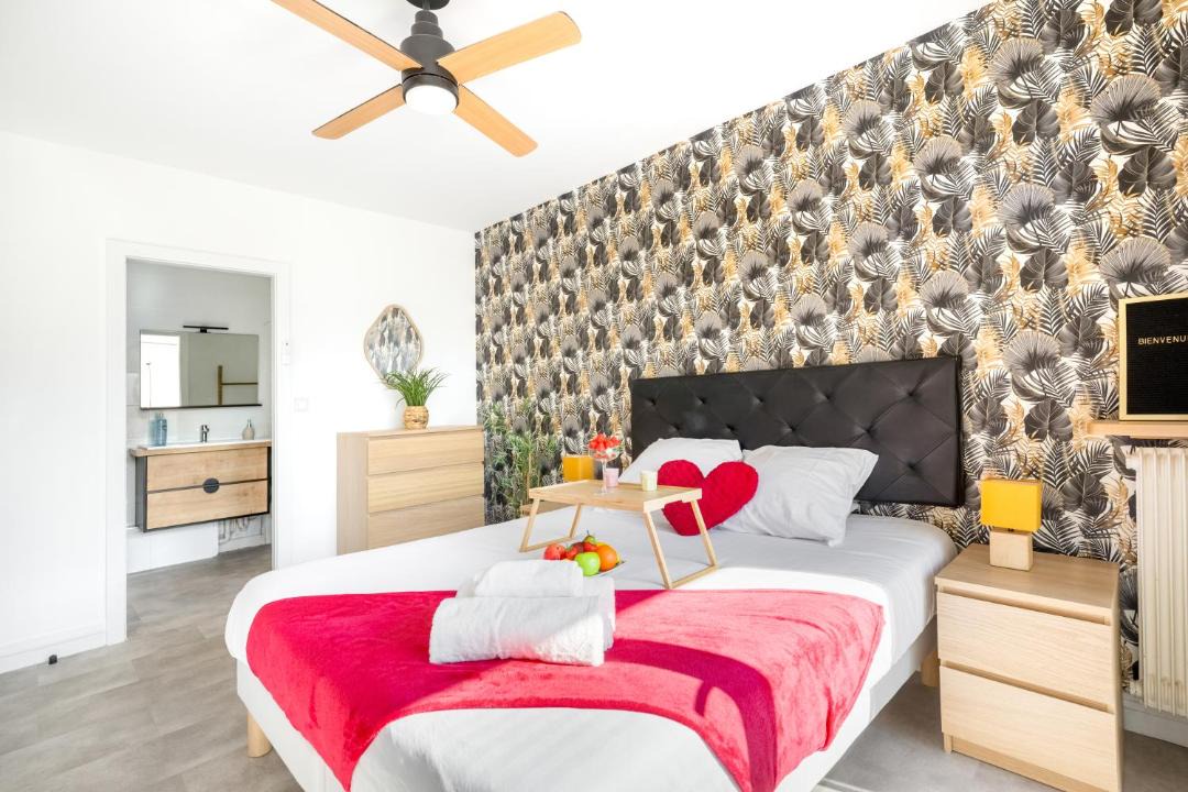Photo of Bedroom in Villette - Maisons Neuves