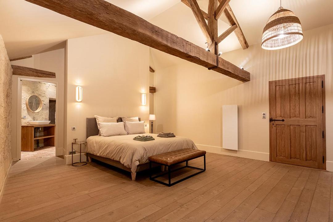 Photo of Others in Mortemart