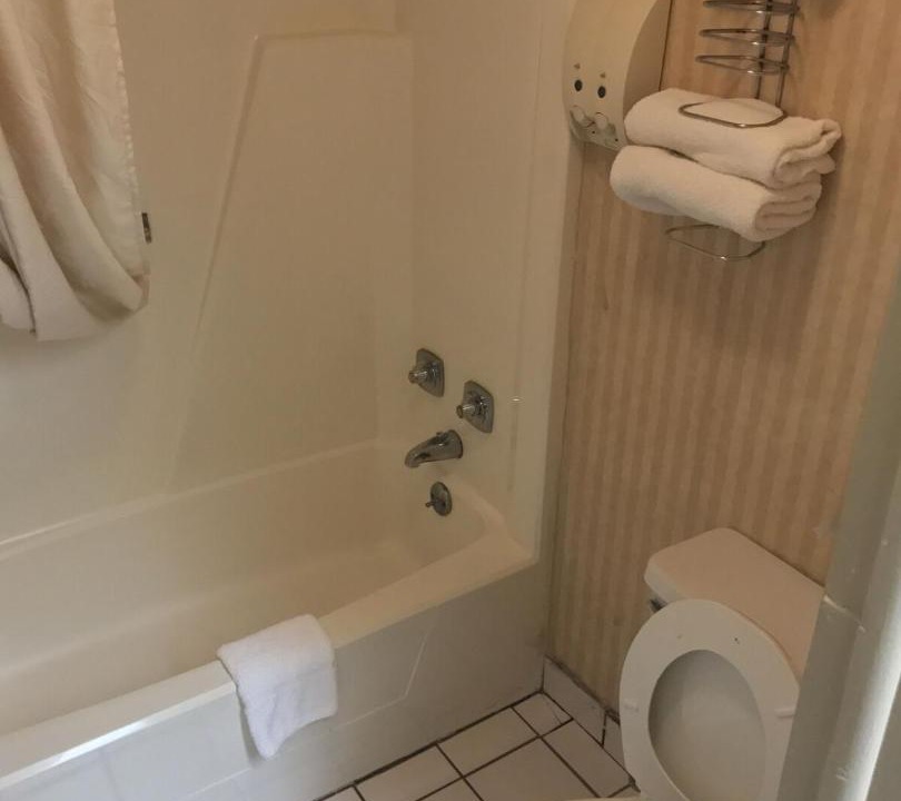 Photo of Bathroom in Flint