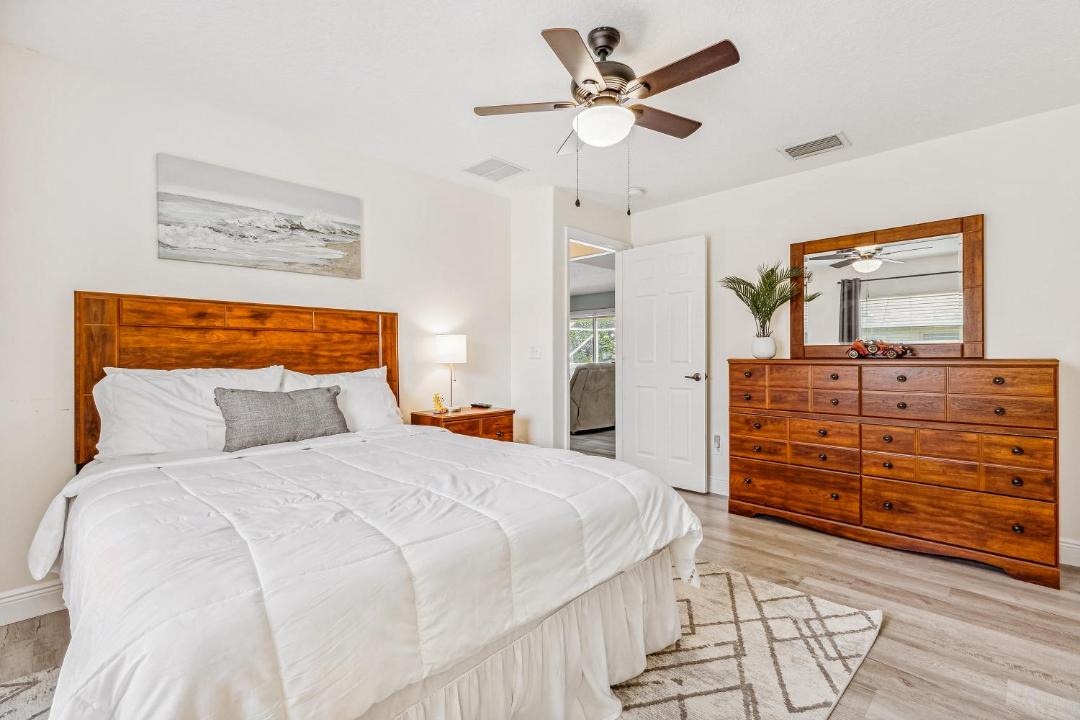 Photo of Bedroom in Sebastian Highlands