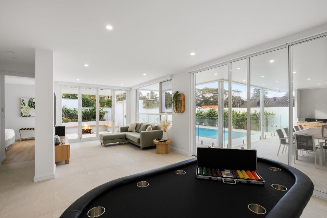 Photo of Others in Caves Beach