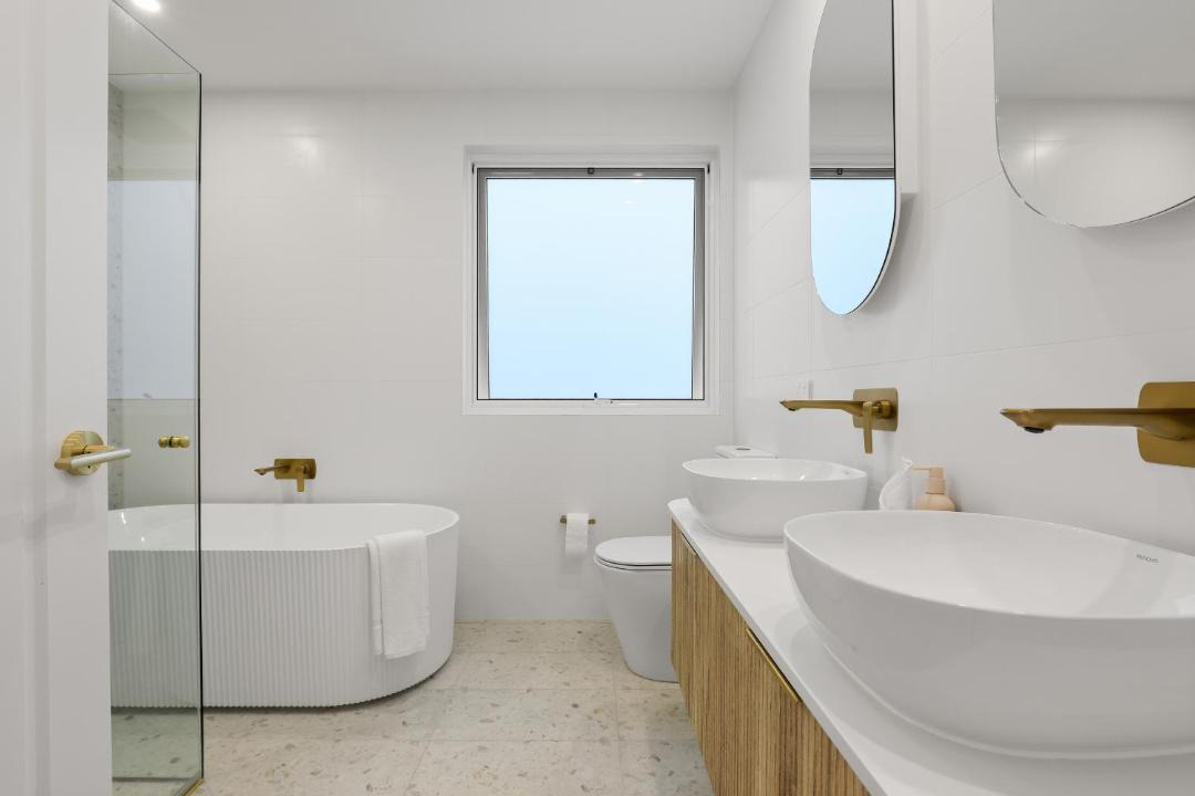 Photo of Bathroom in Caves Beach