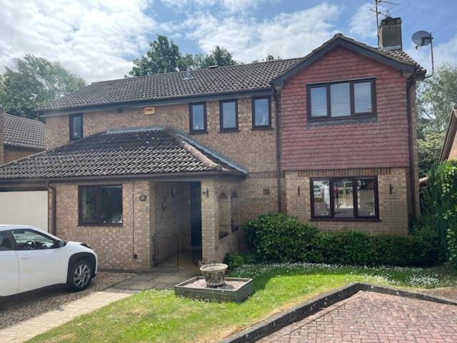 Photo of Others in Buckingham