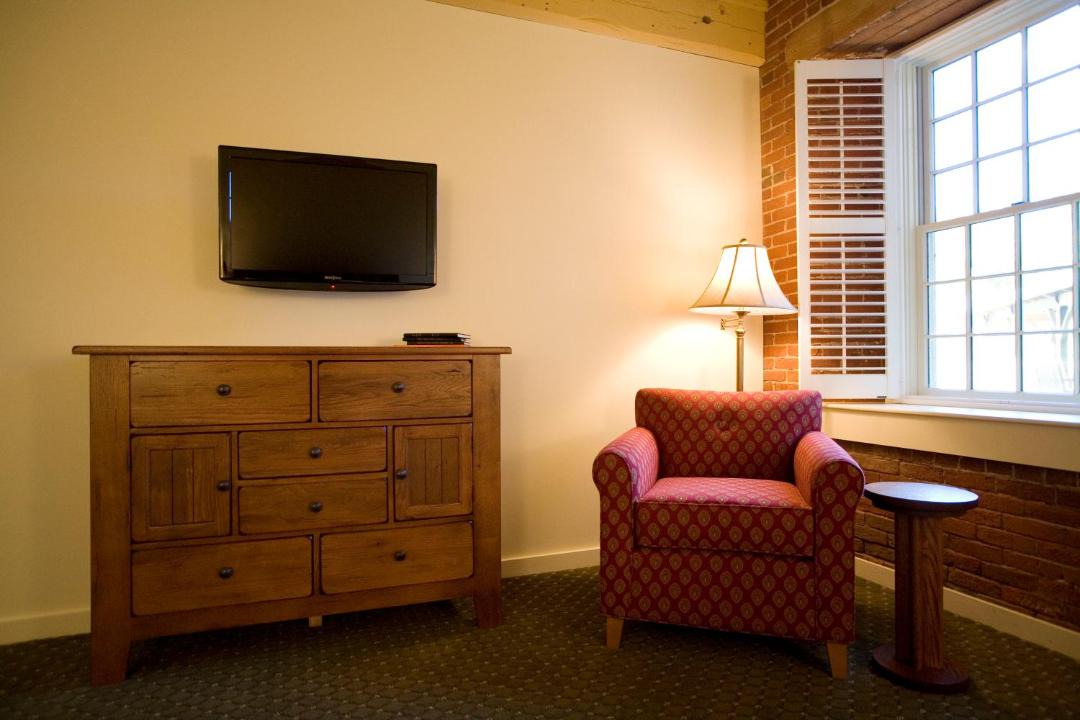 Photo of Others in Claremont