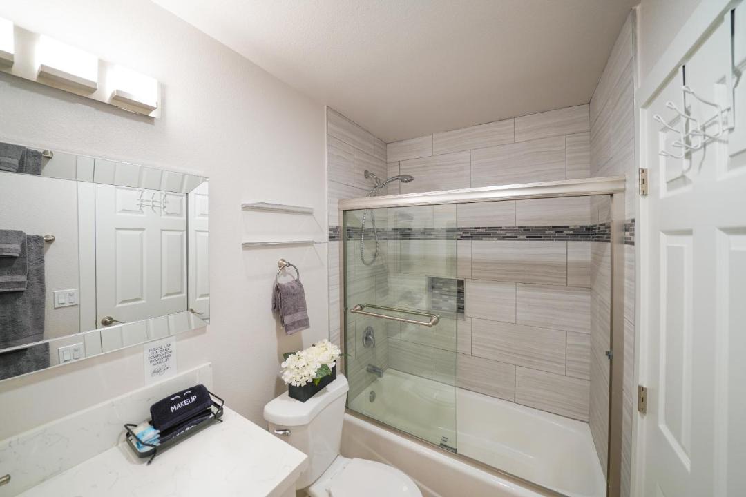 Photo of Bathroom in La Jolla Village
