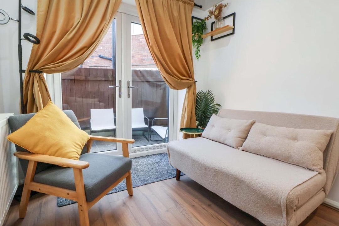 Photo of Others in Hoole