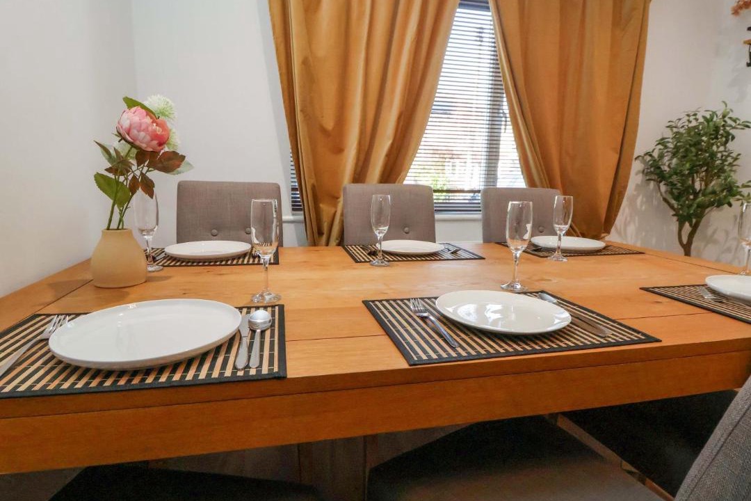 Photo of Others in Hoole