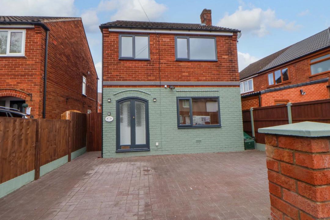 Photo of Others in Hoole