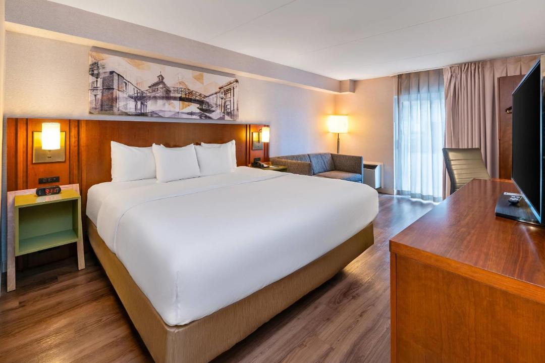 Photo of Bedroom in Hamilton