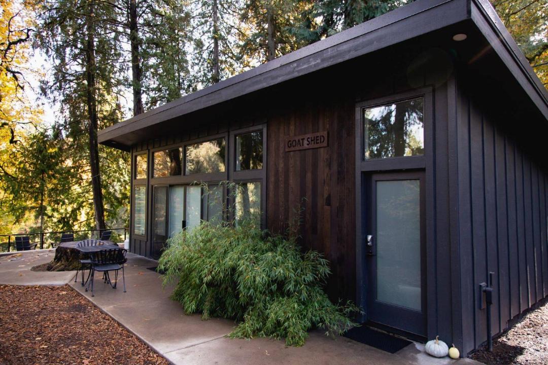 Photo of Others in Stafford - Tualatin Valley