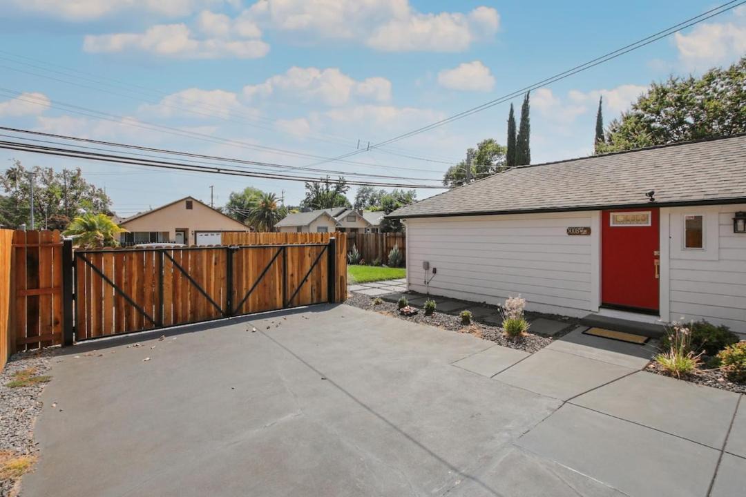 Photo of Others in Southeastern Sacramento