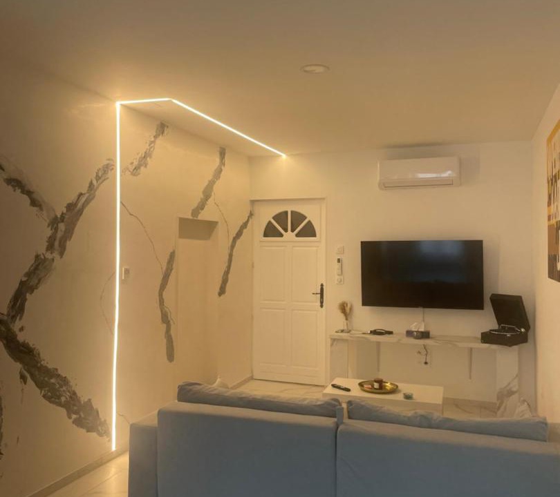 Photo of Livingroom in Saint-Etienne-de-Saint-Geoirs