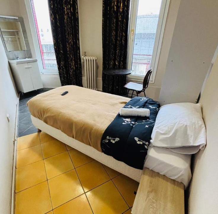 Photo of Others in Chatillon