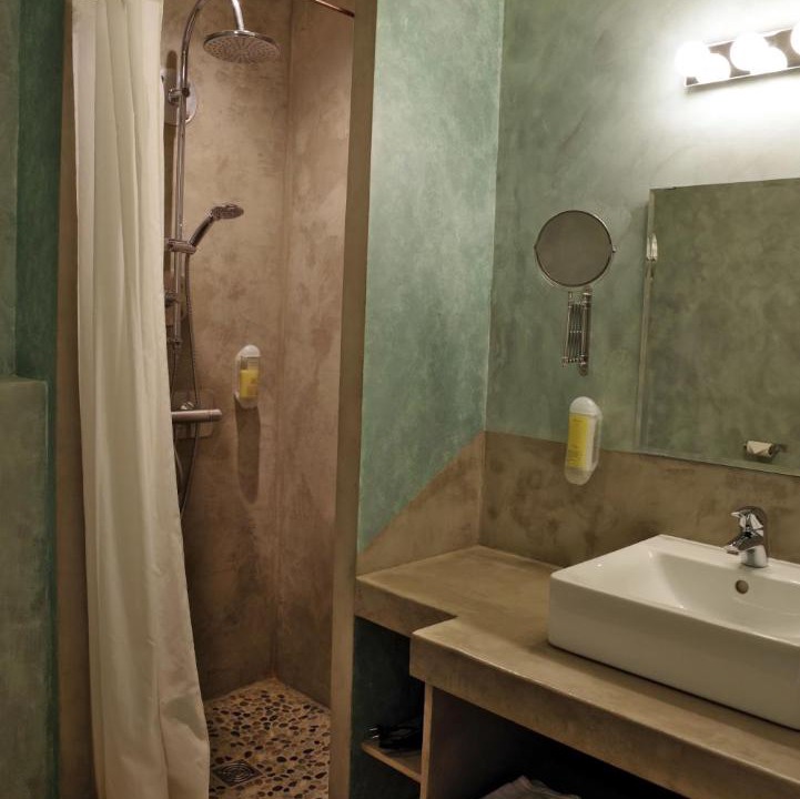 Photo of Others in Herepian