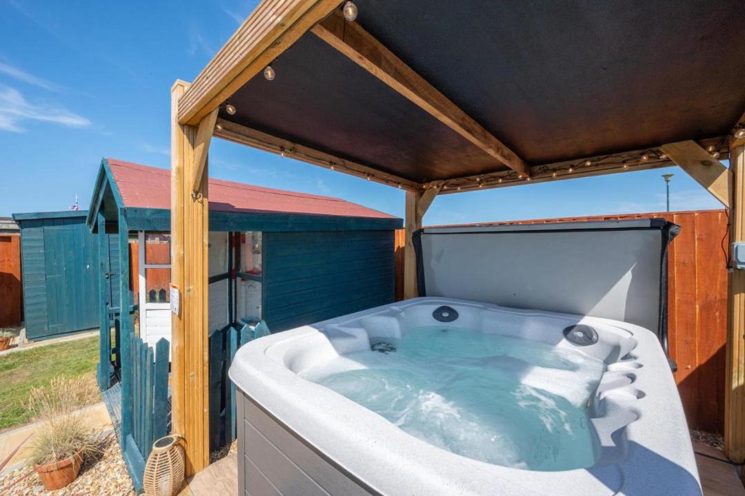 Photo of Others in Walcott